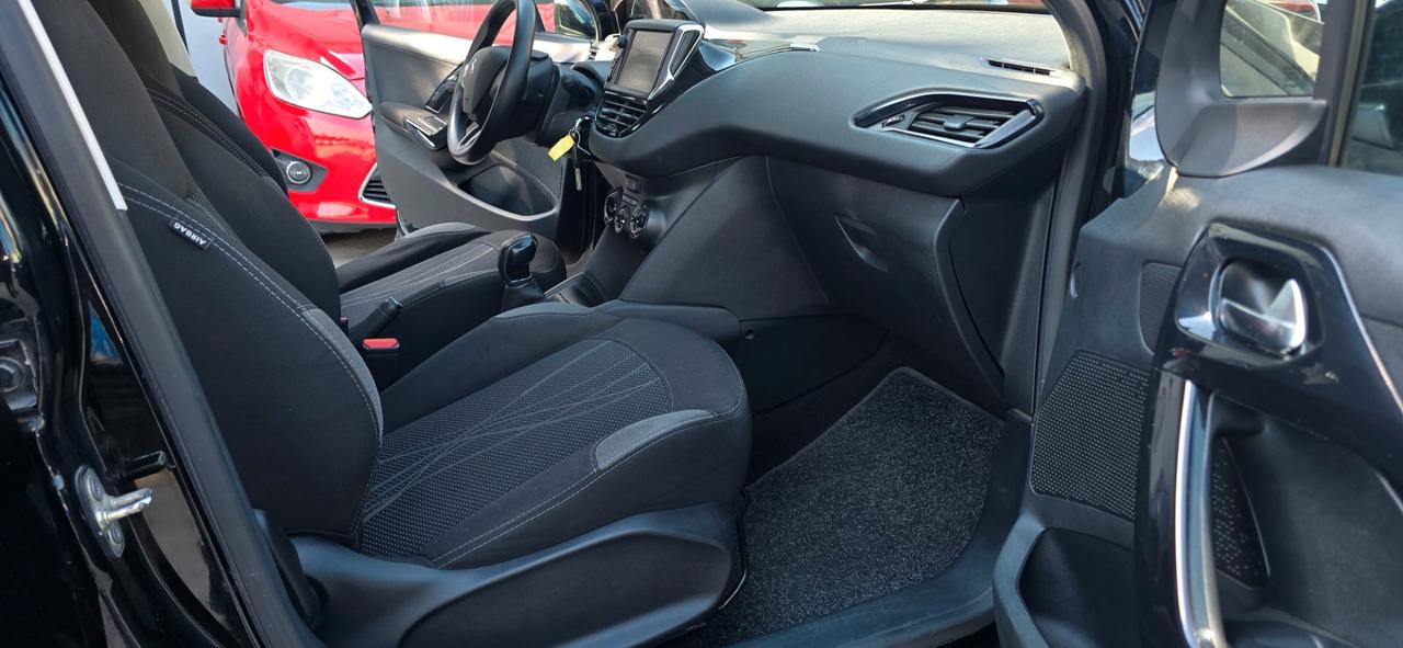 Peugeot 208 1.4 HDi 68 CV 5 porte Access