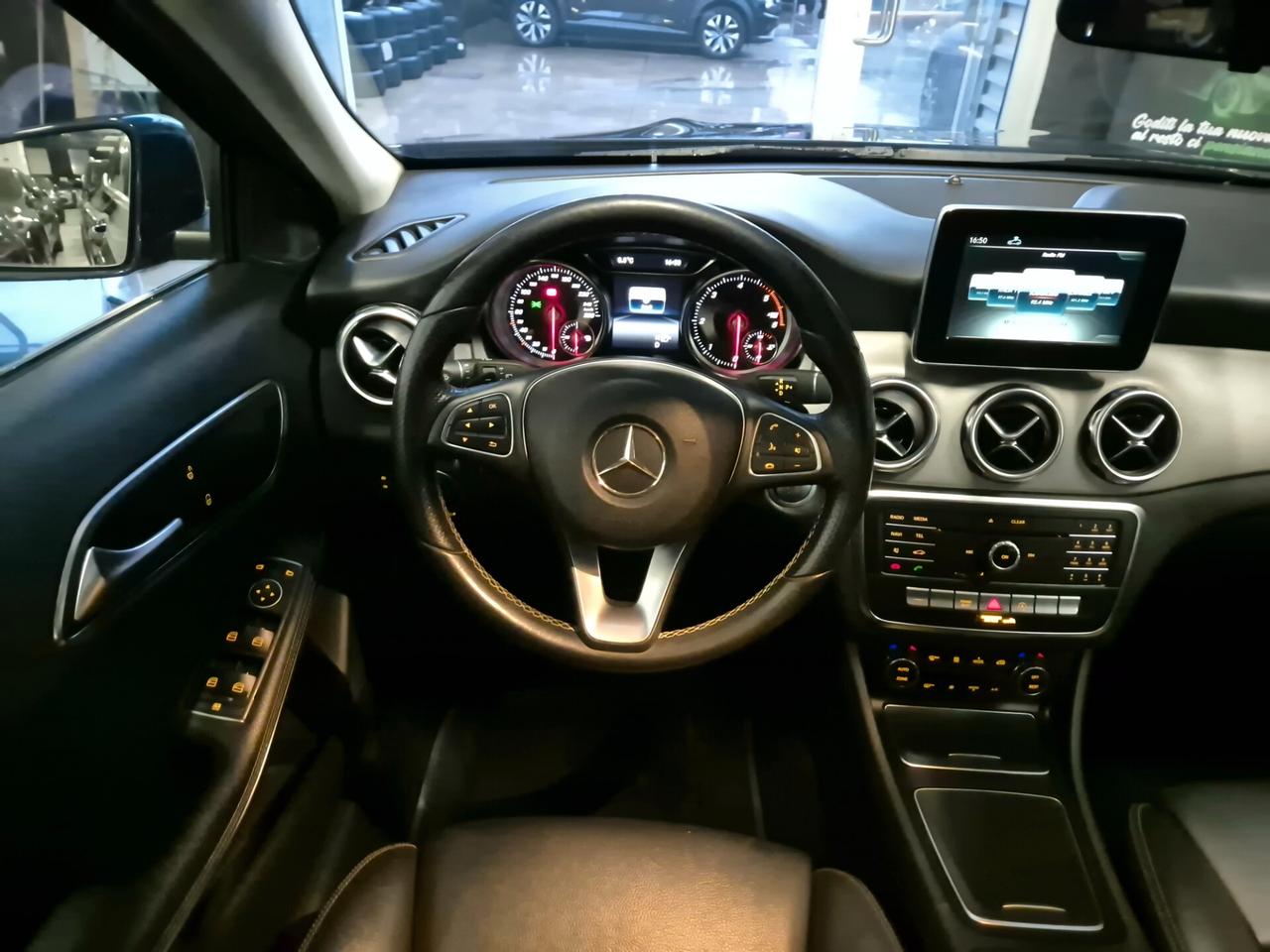 Mercedes-benz CLA 180 d Automatic Sport