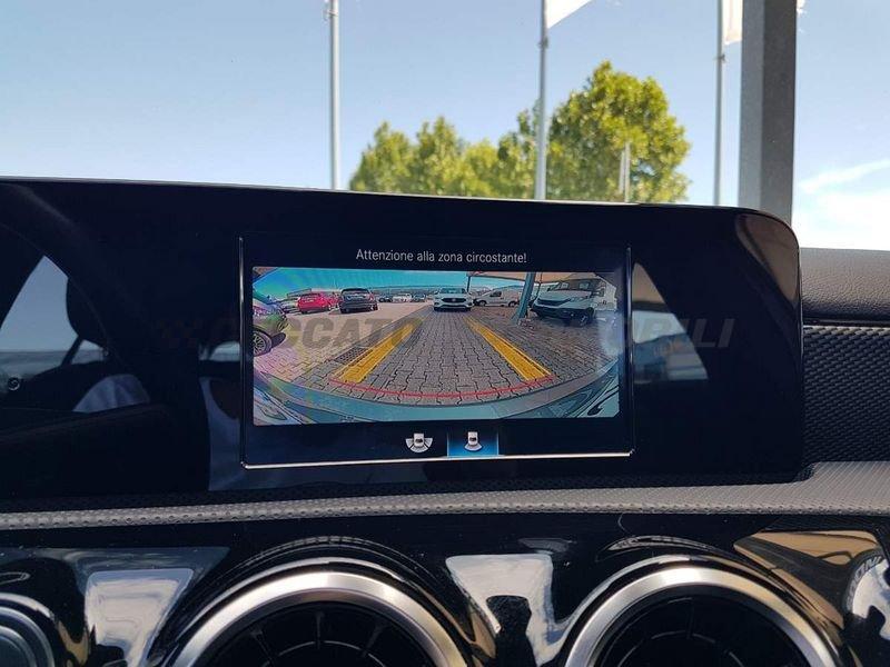 Mercedes-Benz Classe A A 180 d Sport auto