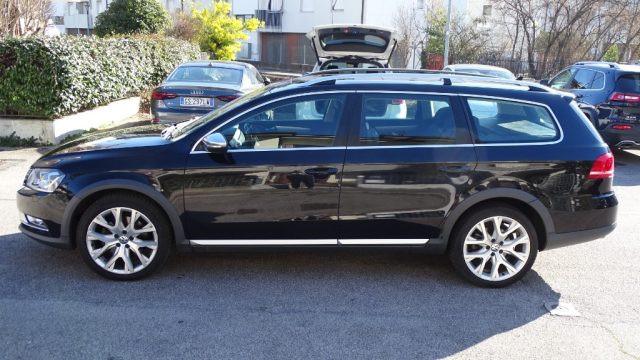 VOLKSWAGEN Passat Alltrack 2.0 TDI DSG 4motion BlueM. Garanzia..