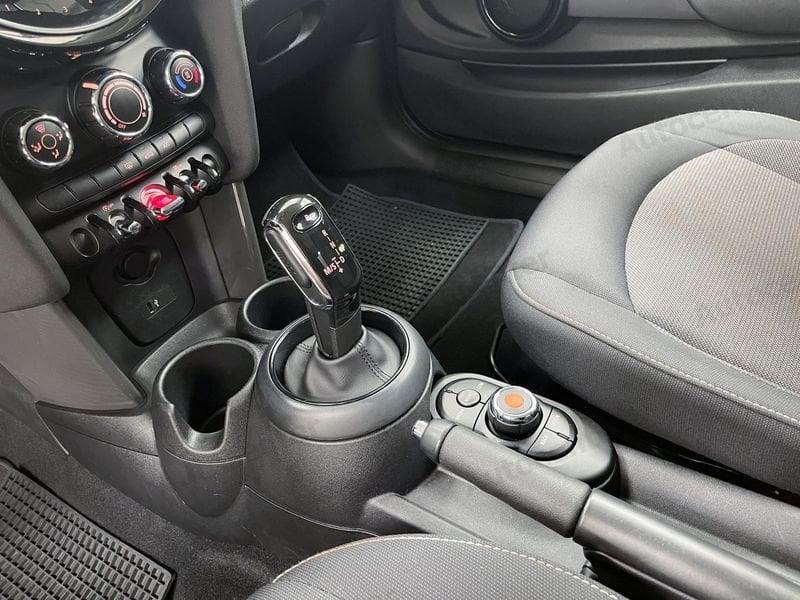 MINI Cooper 1.5 Cooper Business auto