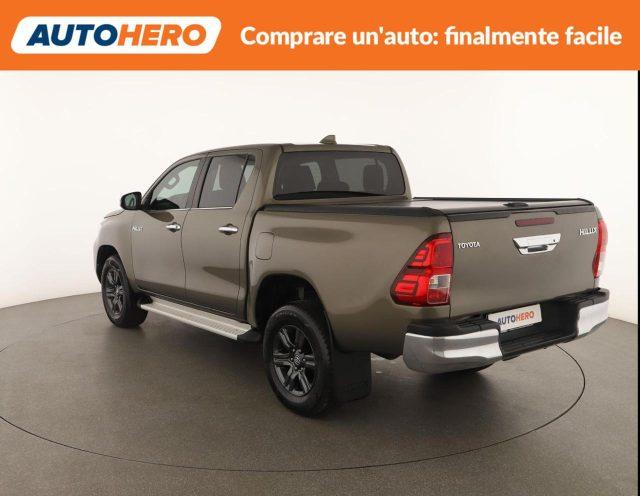 TOYOTA Hilux 2.4 D-4D 4WD 4 porte Double Cab Lounge