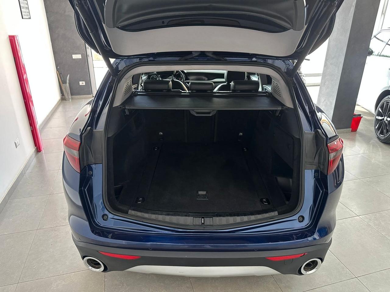 Alfa Romeo Stelvio 2.2 Turbodiesel 180 CV AT8 Q4 Executive