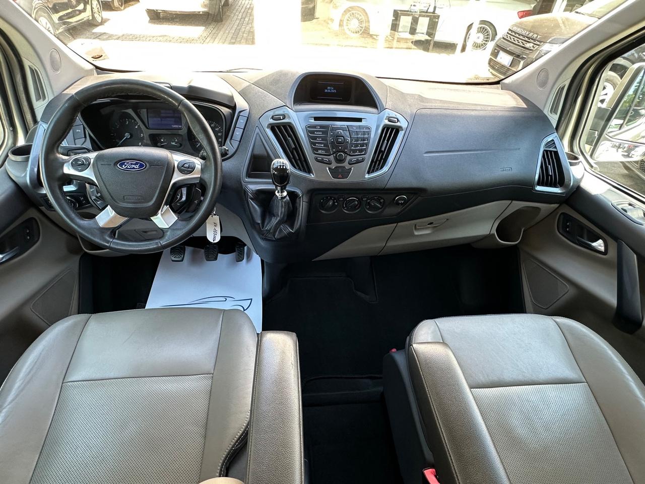 Ford Tourneo Custom Tourneo Custom 300 2.2 TDCi 155CV PL Titanium
