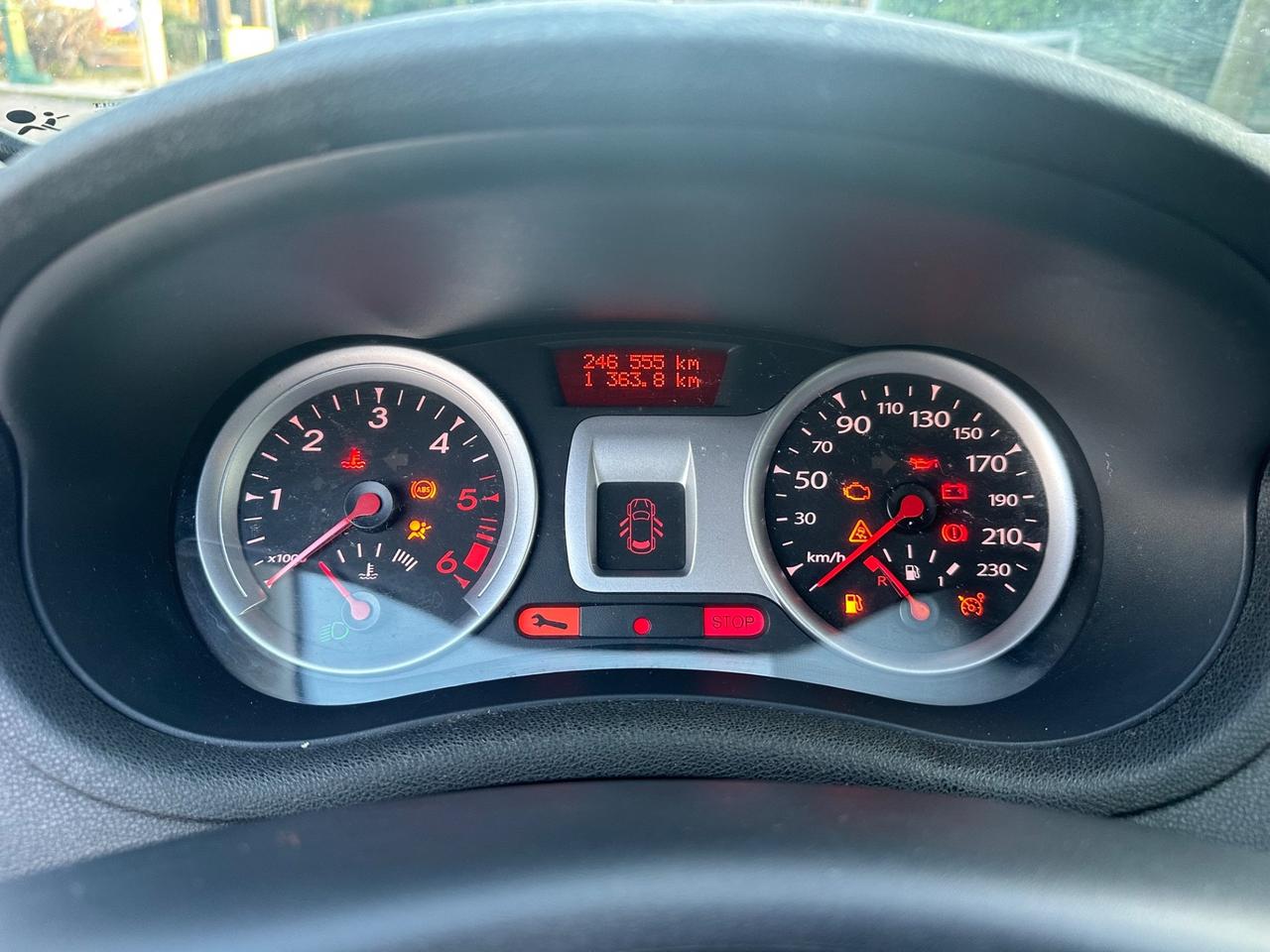 Renault Clio 1.5 diesel 2010 NEOPATENTATI