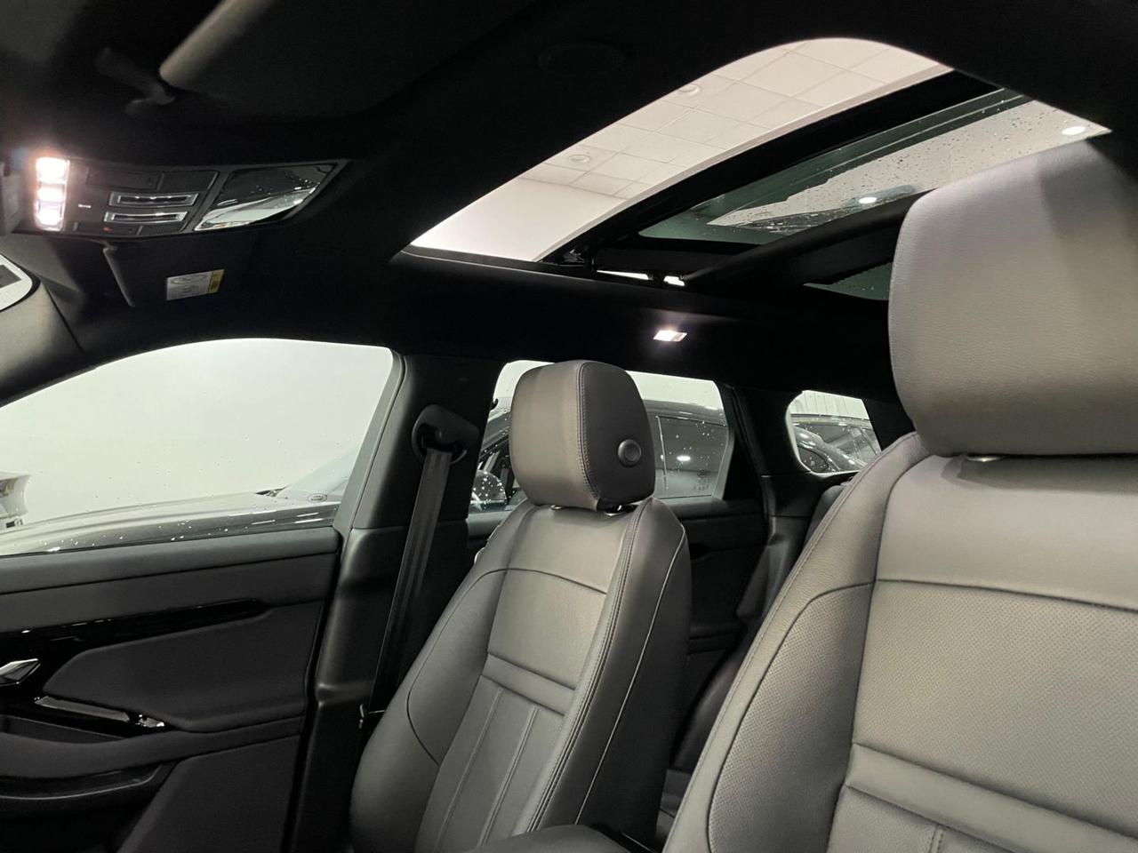 Land Rover Range Rover Evoque Dynamic SE Tetto Navi C.20 BlackPack NEW MODEL
