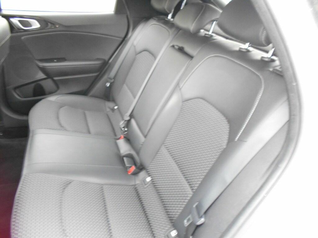 Kia Xceed 1.6 CRDi MHEV High Tech Adas Pack 2WD iMT