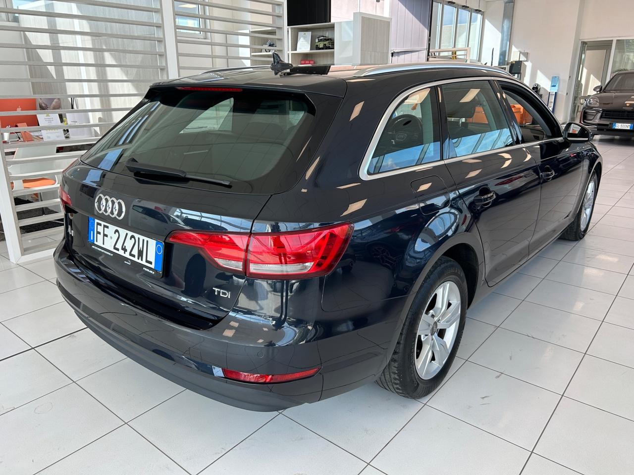 Audi A4 Avant 2.0 TDI 150 CV S tronic Business