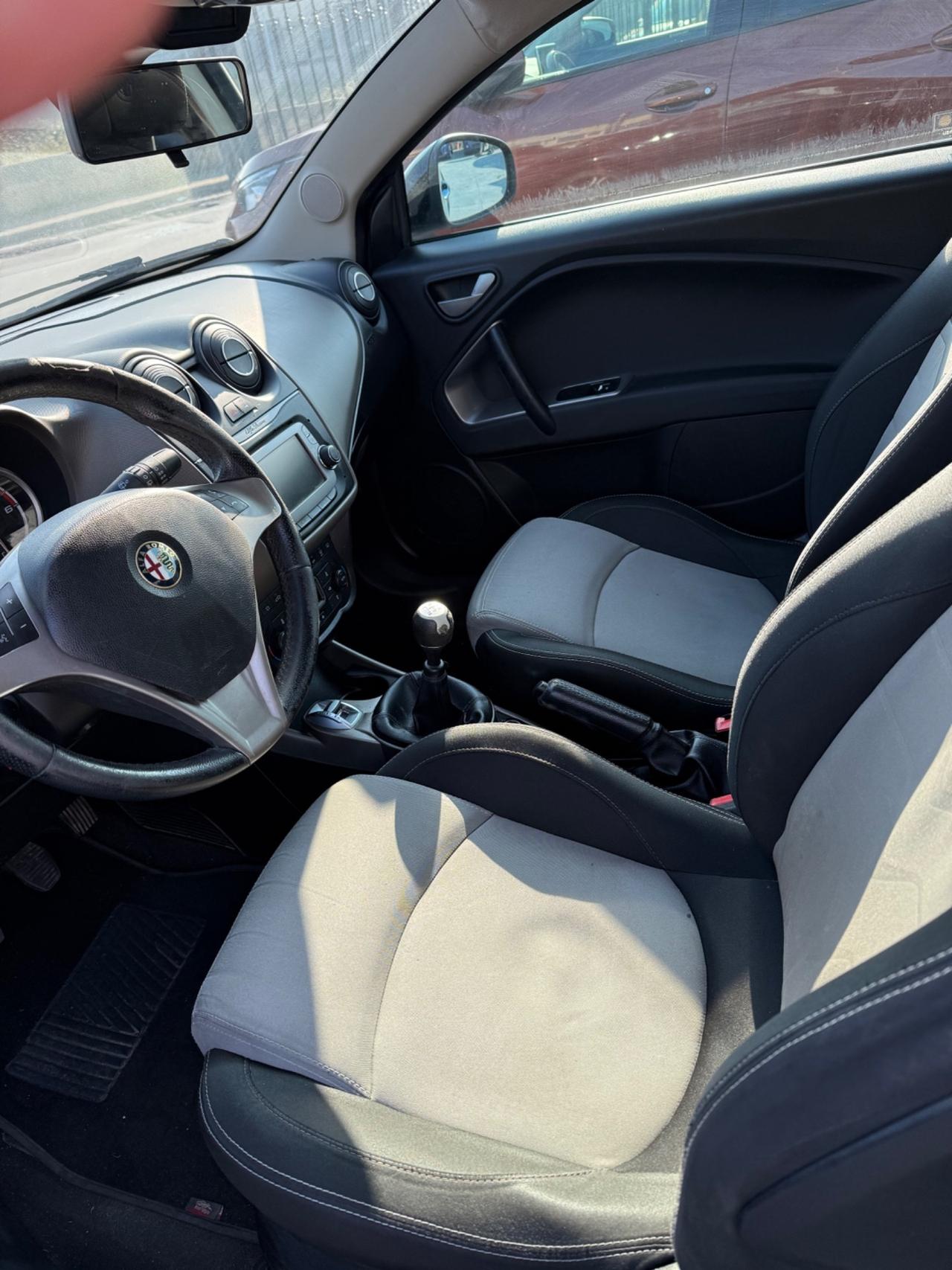 Alfa Romeo MiTo 1.3 JTDm 85 CV S&S Distinctive