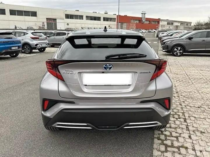 Toyota C-HR 2.0 Hybrid E-CVT STYLE