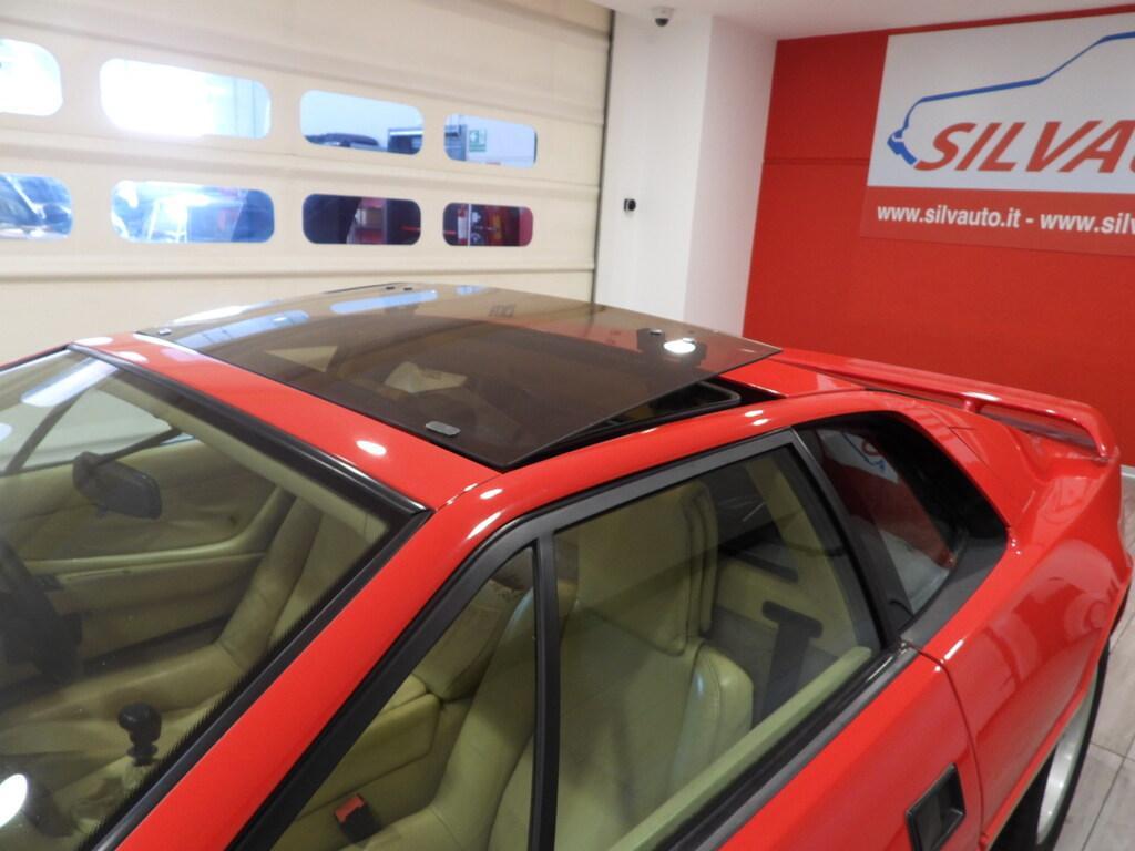 Lotus Esprit 2.2 i Turbo SE