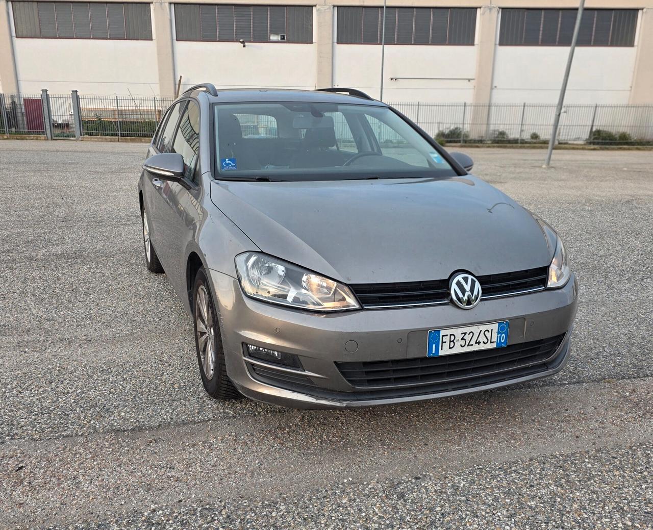 Volkswagen Golf Variant 1.6 TDI 110 CV DSG Highline