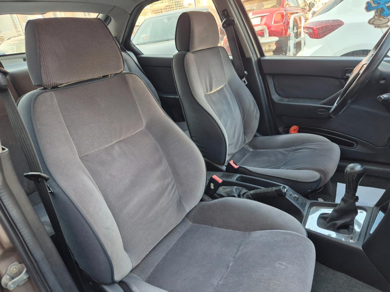 Alfa Romeo 146 1.6i 16V Twin Spark cat L