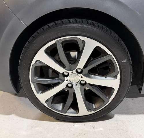 Peugeot 208 OFFERTA LIMITATA ENTRO 15/12 Benzina Automatica