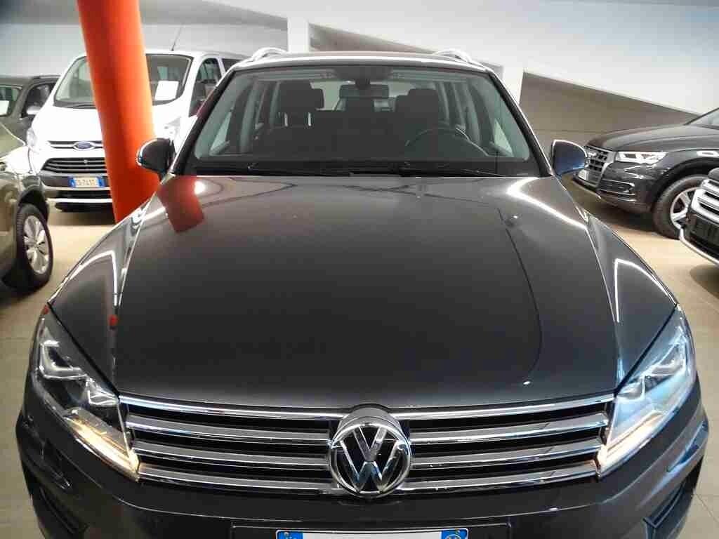 VW Touareg 3.0 TDI 4x4 Euro 6 Navi Alu 19