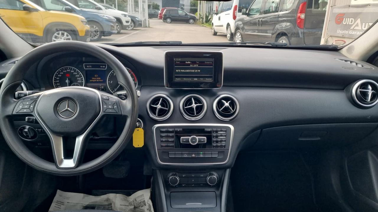 Mercedes-benz A 180 CDI Automatic Dark Night Edition 1.5 DIESEL 109CV 80KW