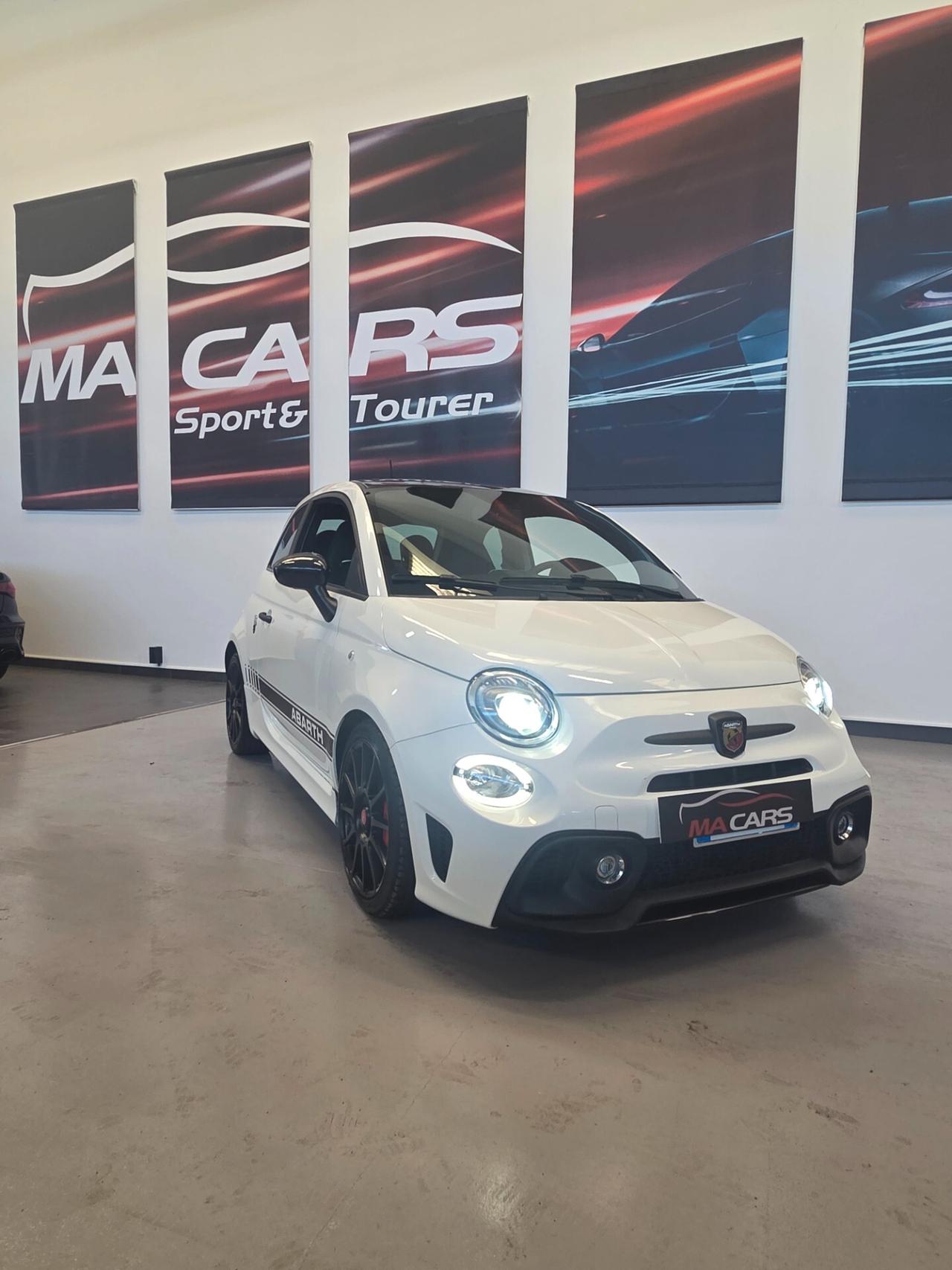 Abarth 595 1.4 Turbo T-Jet 180 CV Esseesse