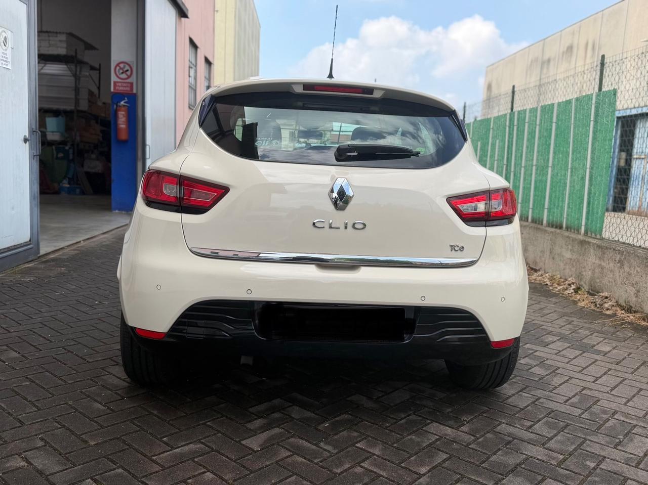 Renault Clio TCe 12V 90CV Start&Stop 5 porte Energy Duel2