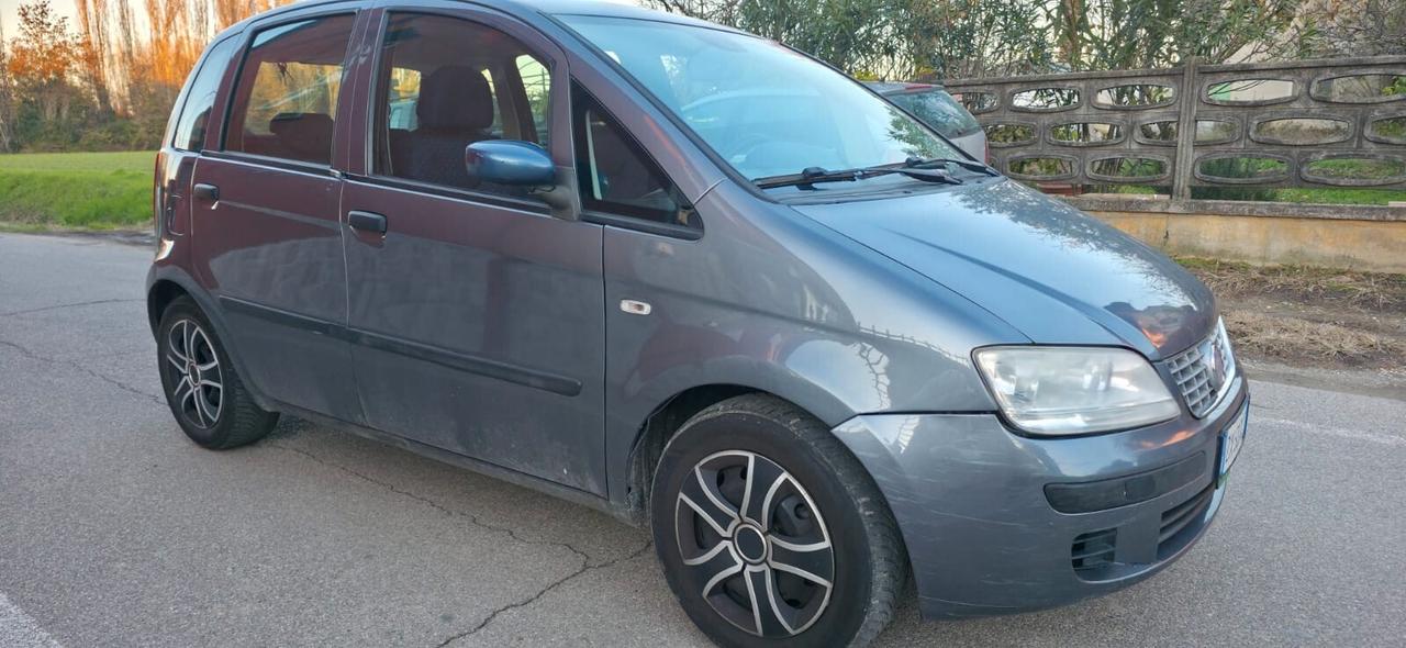 Fiat Idea 1.4 BlackEnergy GPL valido neopatentati