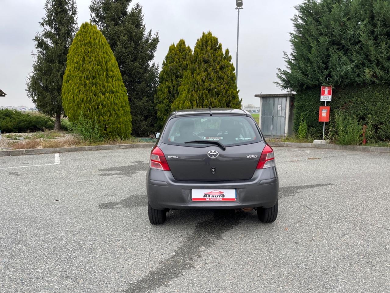 Toyota Yaris 1.3 5 porte Sol