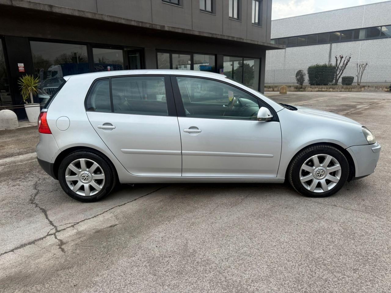 VW GOLF 5 TDI 2005 12 MESI DI GARANZIA
