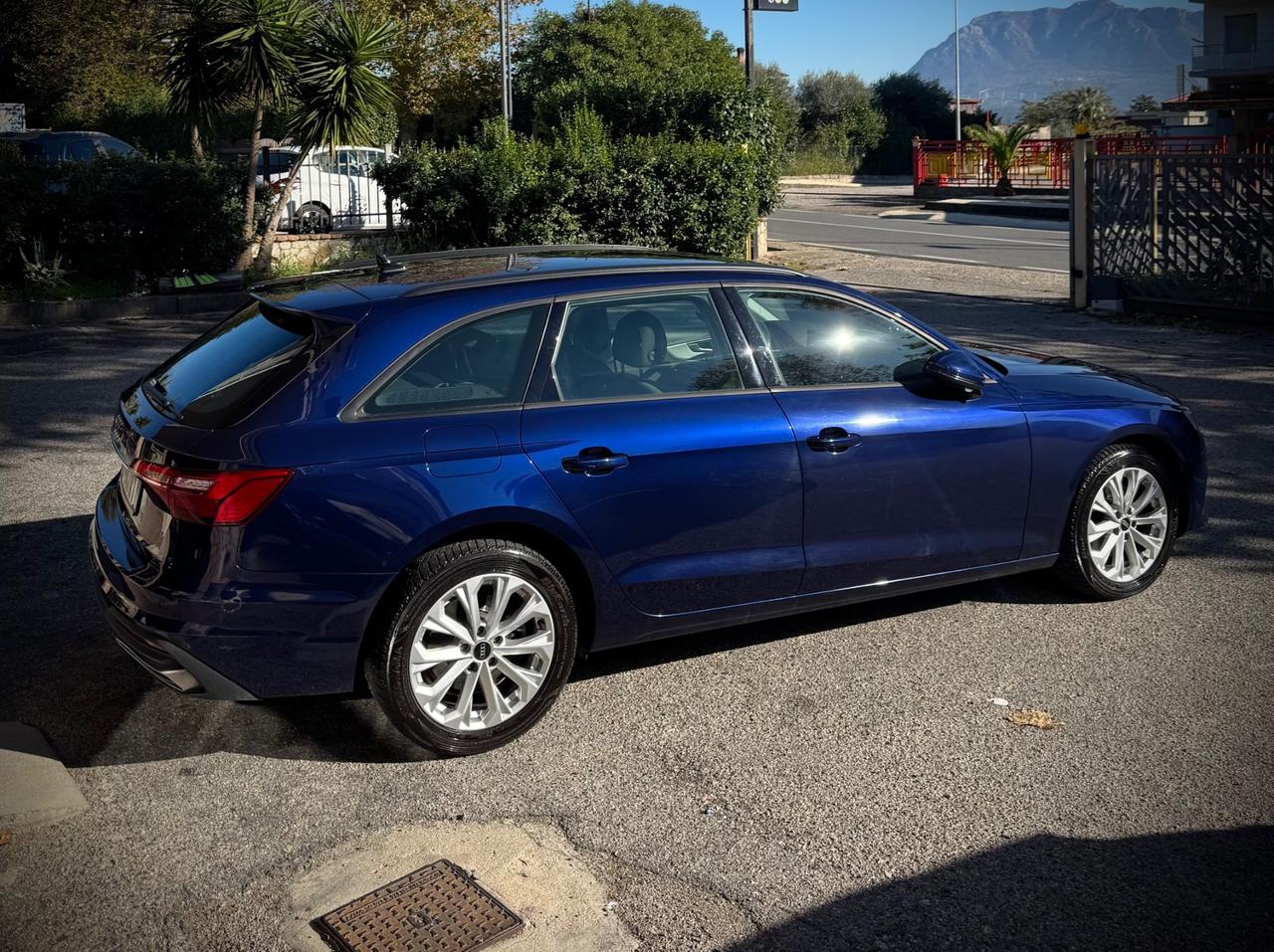 Audi A4 Avant 35 TDI/163 CV S tronic Business