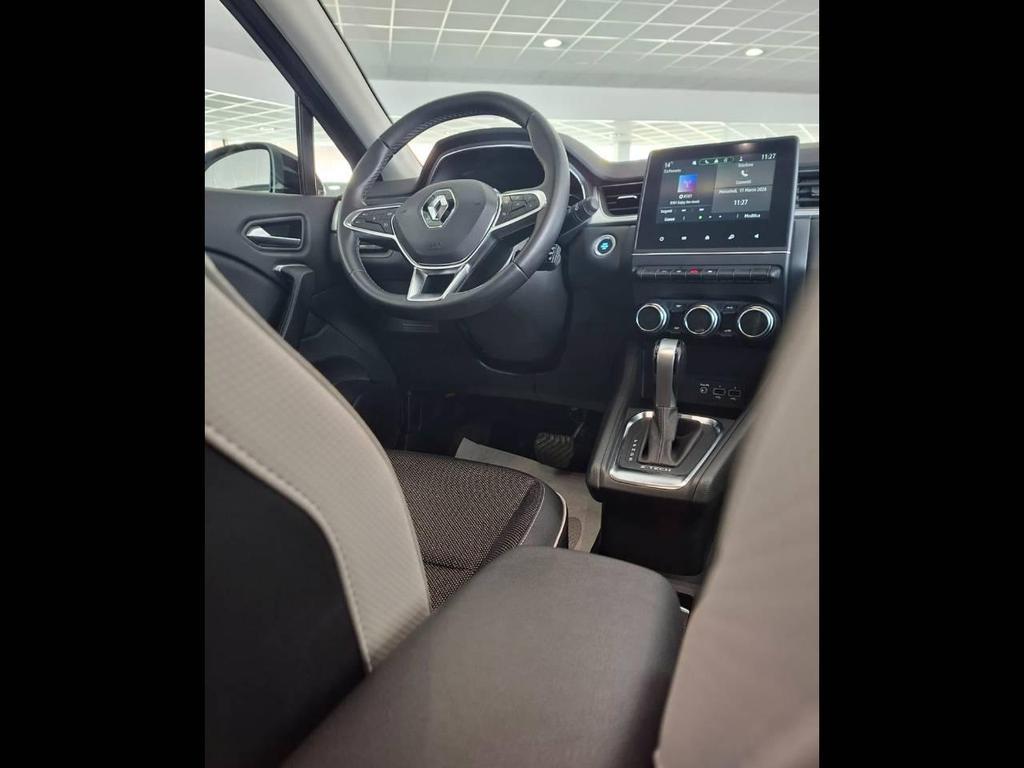 Renault Captur 1.6 Hybrid Zen E-Tech Auto