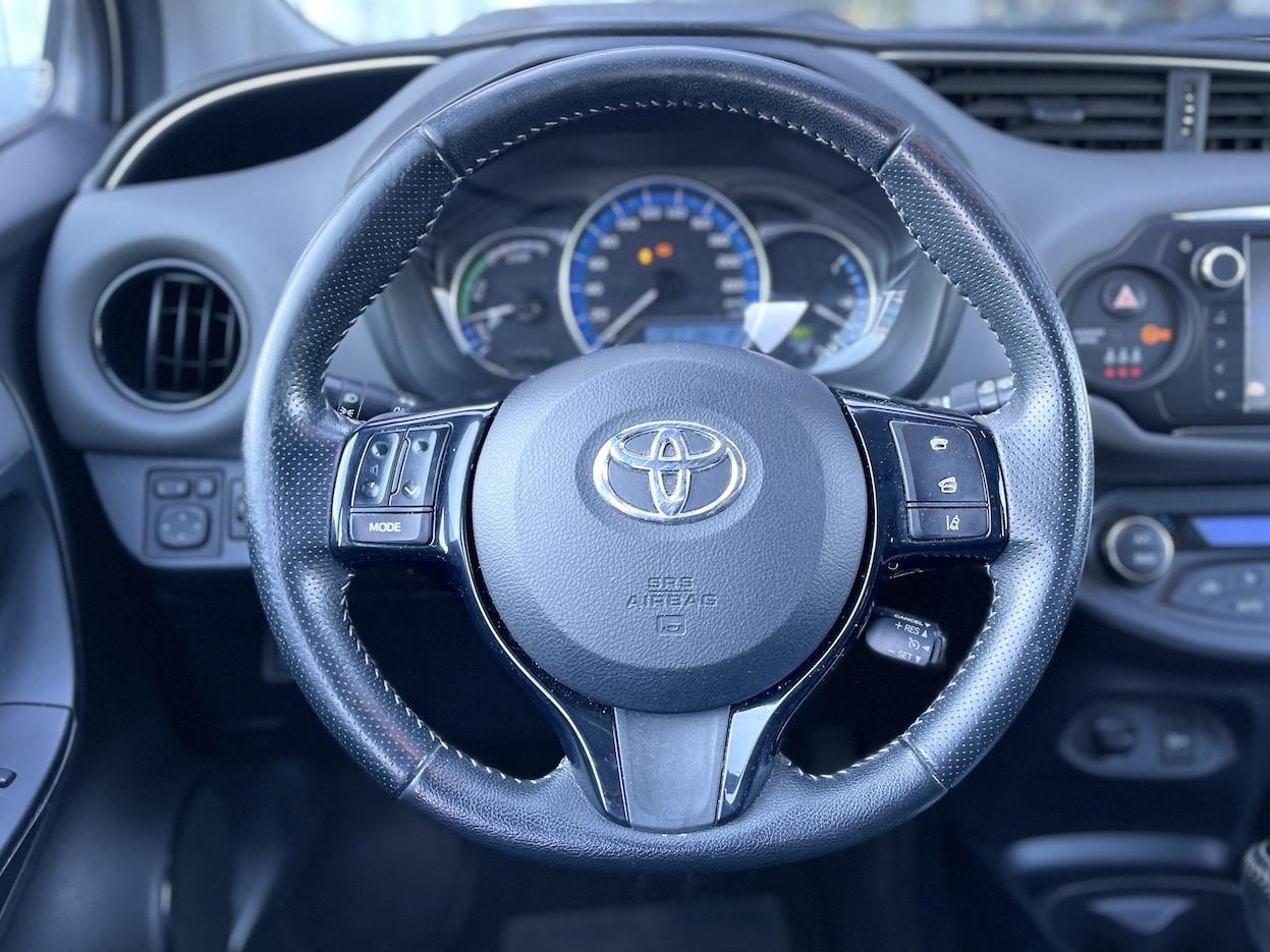 Toyota Yaris 1.5 Hybrid 73CV E6 Neo. Automatica - 2016