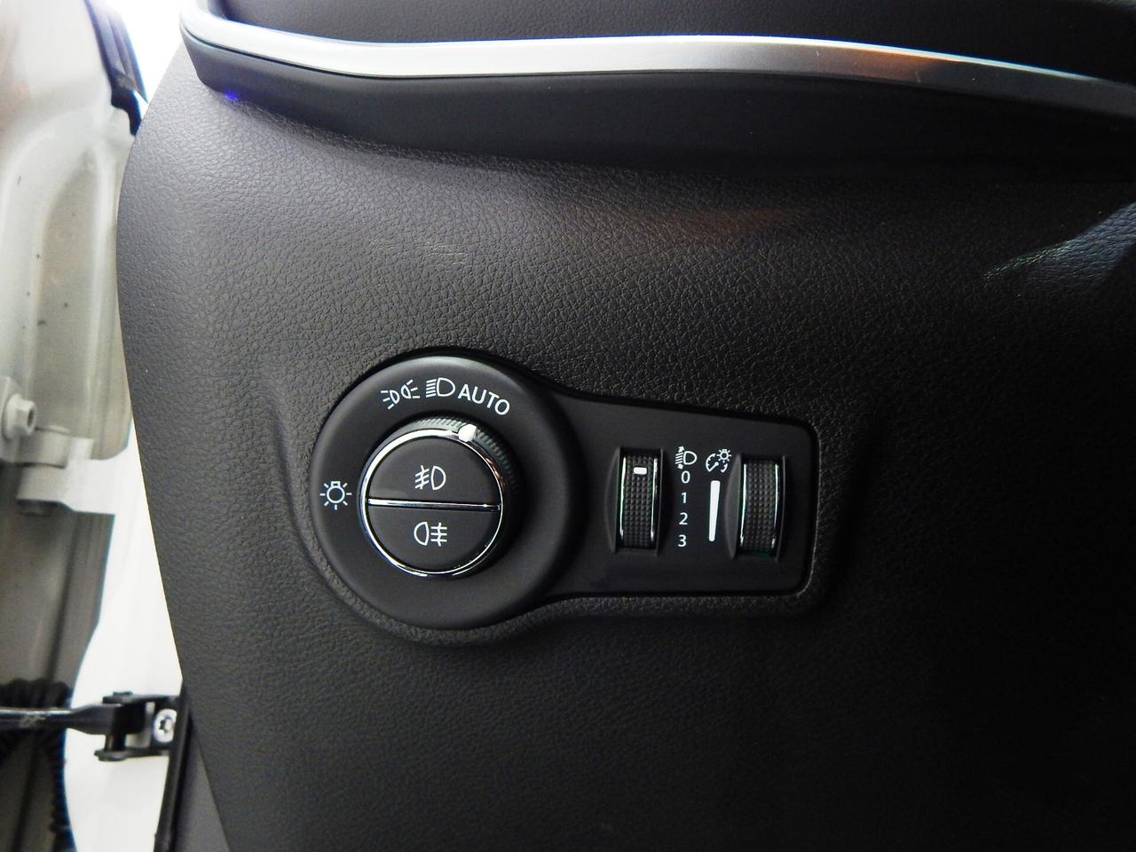 Jeep Compass 1.6 mjt Limited 130cv TETTO-NAVI-PELLE-PARK-LED