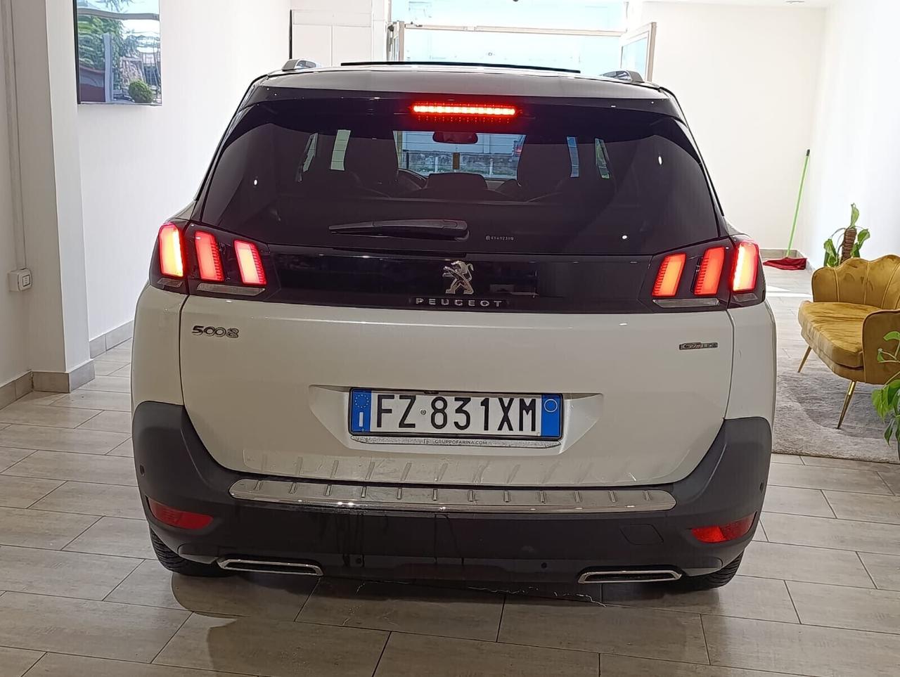 Peugeot 5008 EAT8 GT Line TETTO APRIBILE
