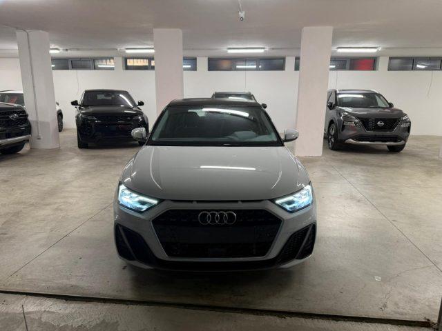 AUDI A1 SPB 30 TFSI S line edition con Retrocamera