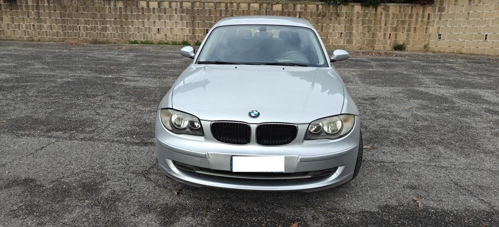 BMW Serie 1 5 Porte 118d 5p 2.0 143cv dpf Ottimo Stato