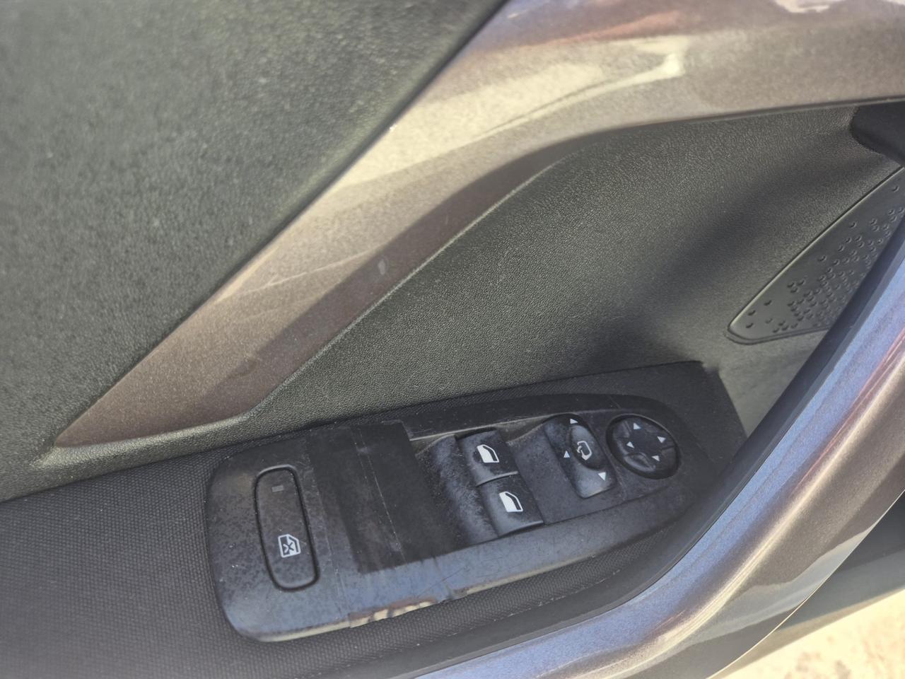 Peugeot 2008 PureTech 82 Allure