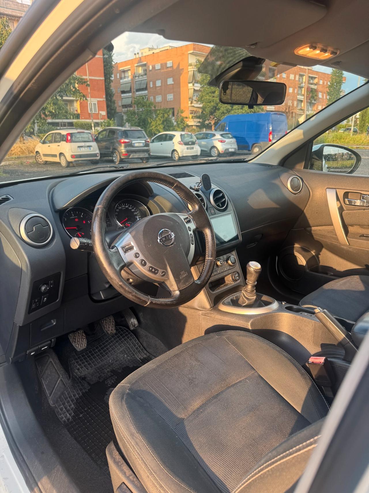 Nissan Qashqai 1.5 dCi DPF Tekna