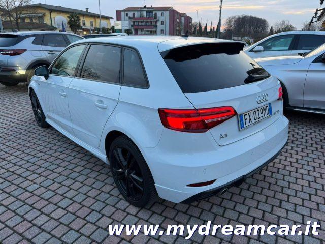 AUDI A3 SPB 30 TDI S-Tronic S-Line Exterior