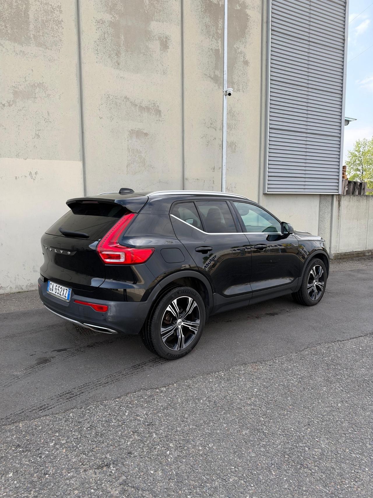 Volvo XC40 T3 Geartronic FULL OPTIONAL