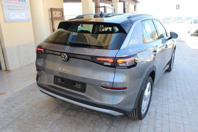 VOLKSWAGEN T-Roc 1.5 eTSI ACT DSG Life-KM0