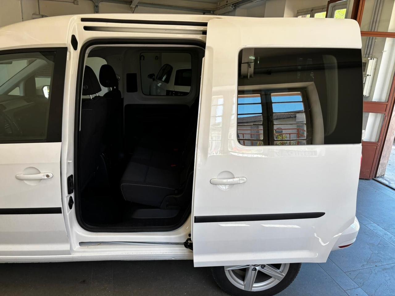 Volkswagen Caddy 4x4 2.0 TDI 122 CV 4MOTION Comfortline