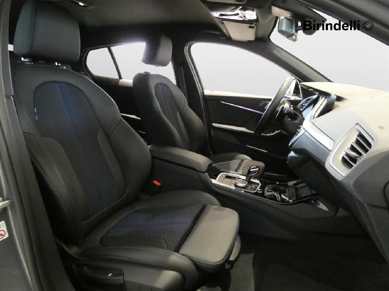 BMW Serie 1 (F40) - 118d 5p. Msport