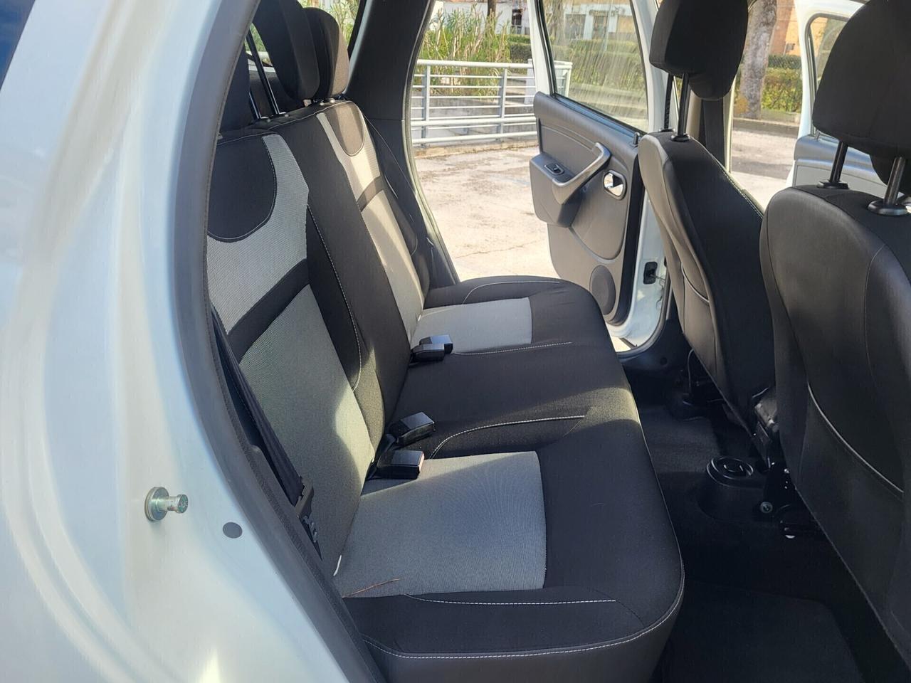 DACIA Duster 1.5 dCi-EURO 6B-NAVI-UNICO PROPRIETAR