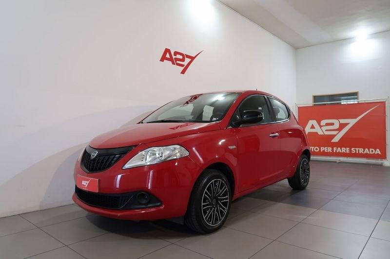 Lancia Ypsilon Ypsilon 1.0 firefly hybrid ORO s&s 70cv 5p.ti