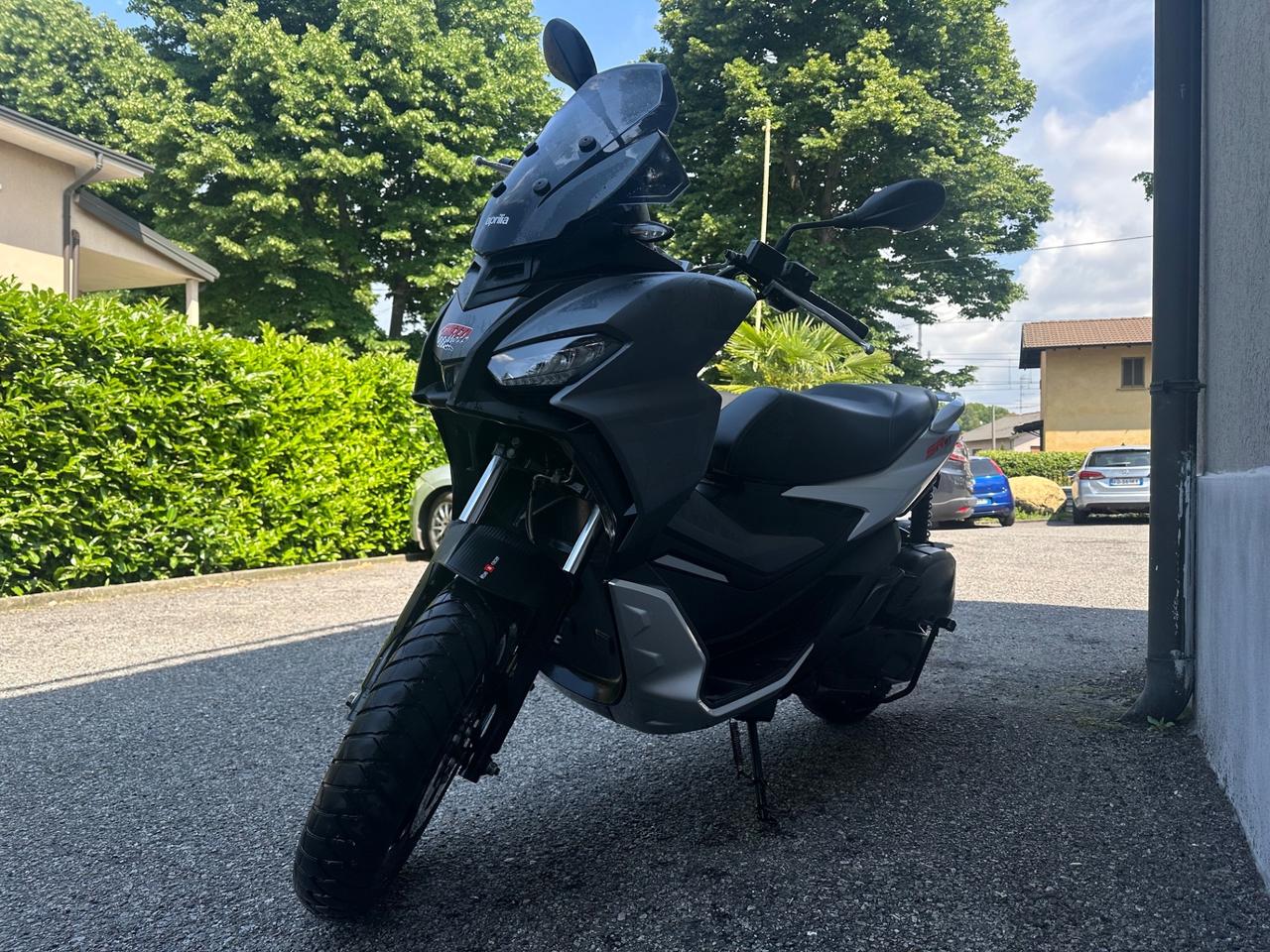 Aprilia SR GT 125 Pari al nuovo 6500 km