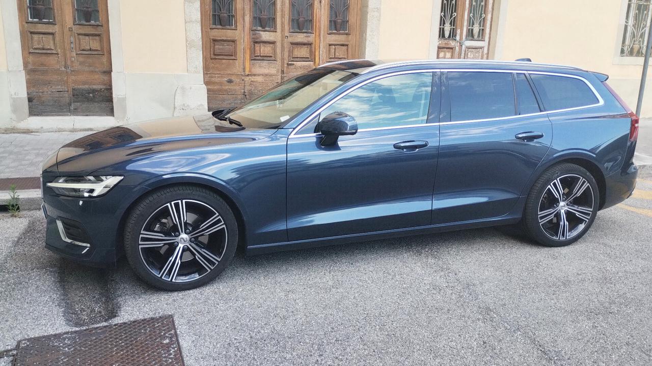 Volvo V60 B4 (d) Geartronic Inscription
