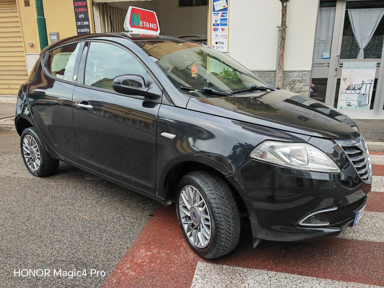 LANCIA YPSILON 0.9 NATURALPOWER CV85 KW62 ECOCHIC GOLD