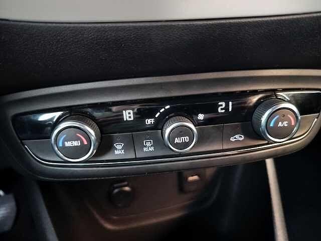 Opel Crossland 1.2 Turbo 12V 110 CV Start&Stop Design & Tech