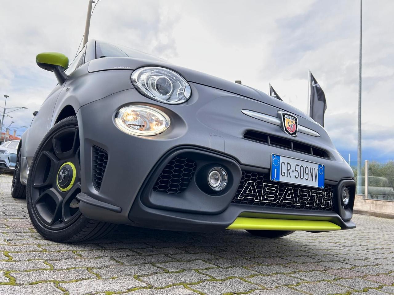 Abarth 595 1.4 Turbo T-Jet 160 CV Pista Cabrio