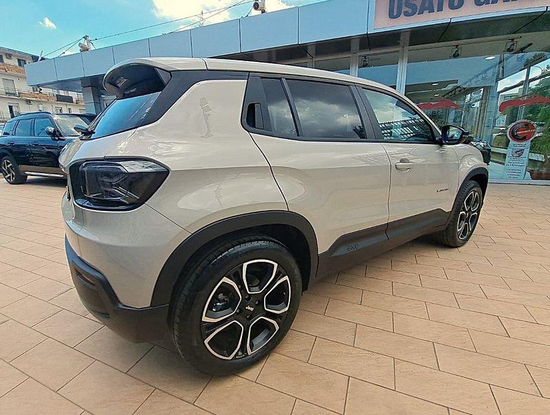 Jeep Avenger BEV BEV 156cv Summit