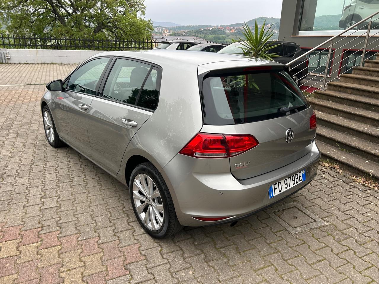 Volkswagen Golf 1.6 TDI 110 CV 5p. Highline BlueMotion Technology