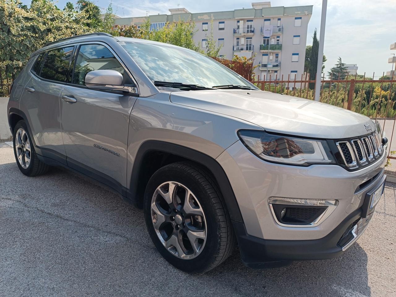 Jeep Compass 1.6 Multijet II 2WD LIMITED 120 CV 37000 kn