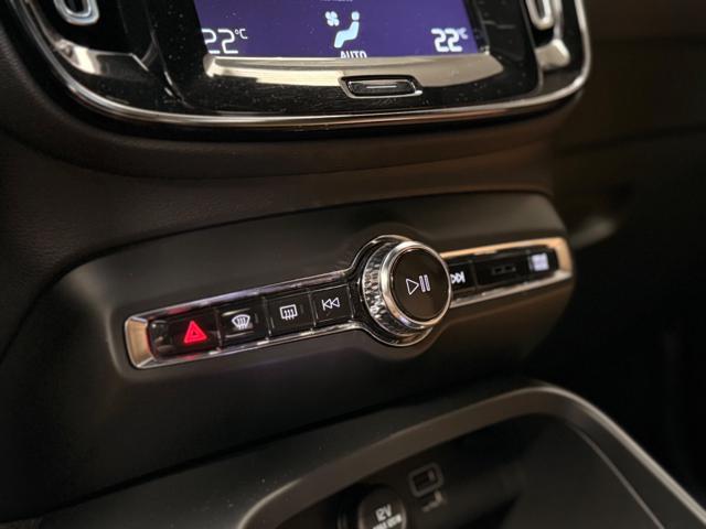 VOLVO XC40 D4 AWD Geartronic Inscription